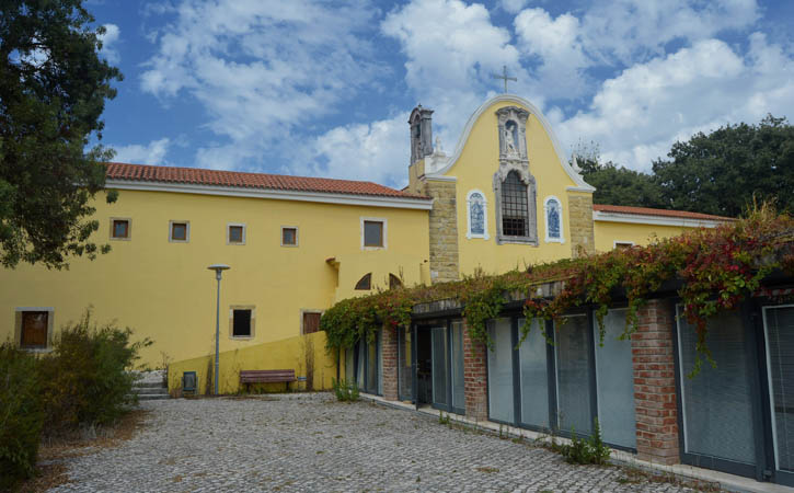 Convento de São Miguel, Gaeiras, fachada, Goóbidos, o teu Guia Turístico Local